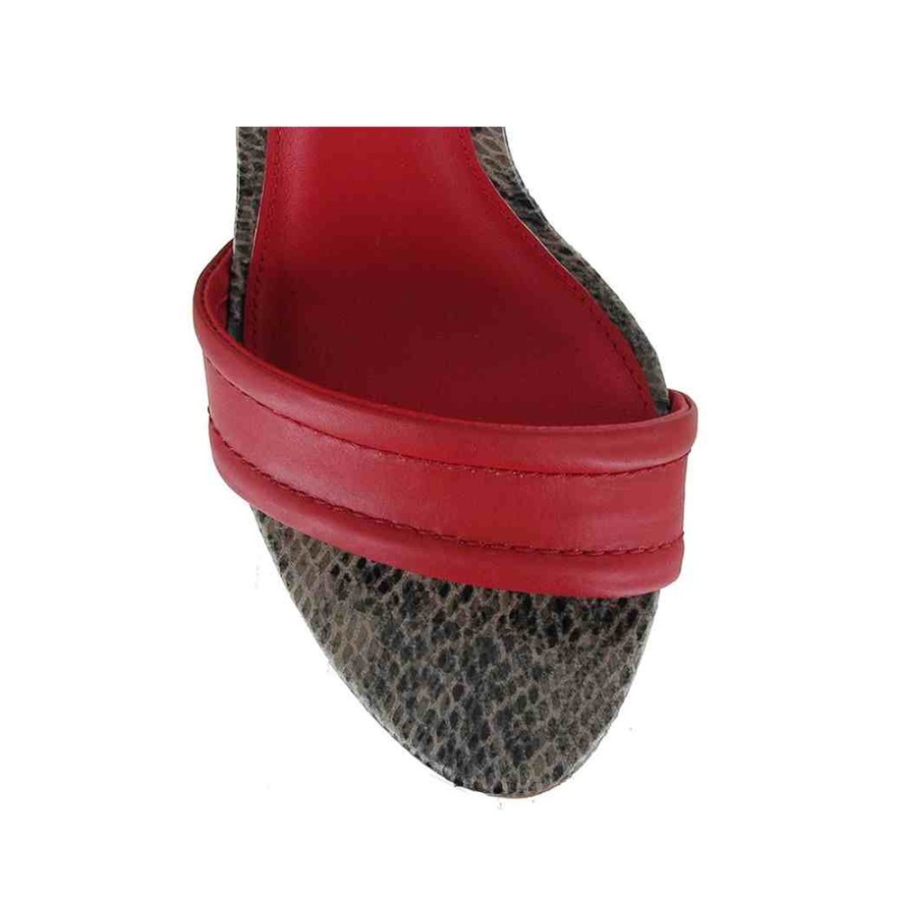 Shoes - Picture 3 of 3